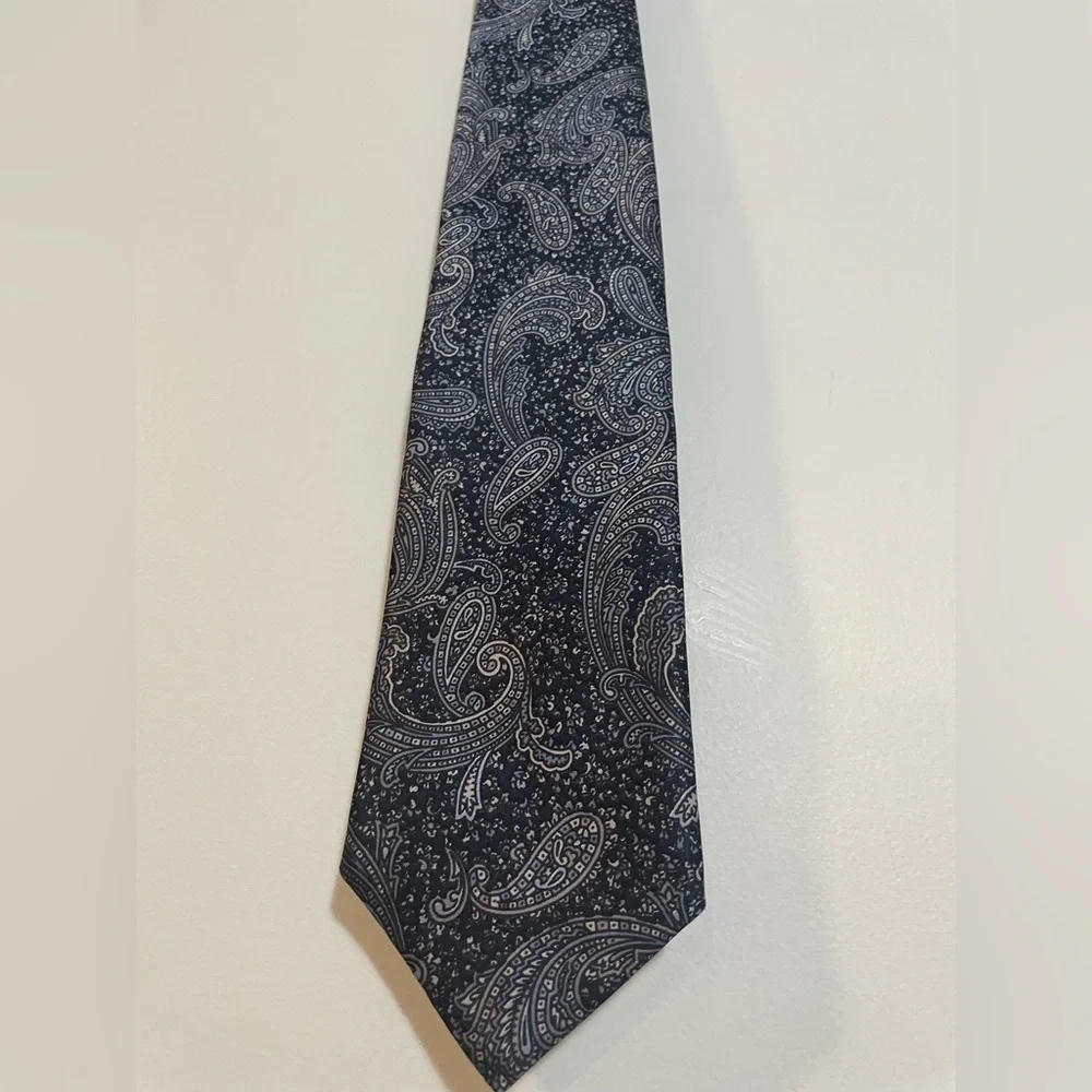 Givenchy vintage monsieur